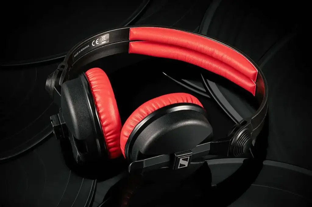 zomo-sennheiser-hd-25-replacement-earpads-detail-picture-1_1280.webp